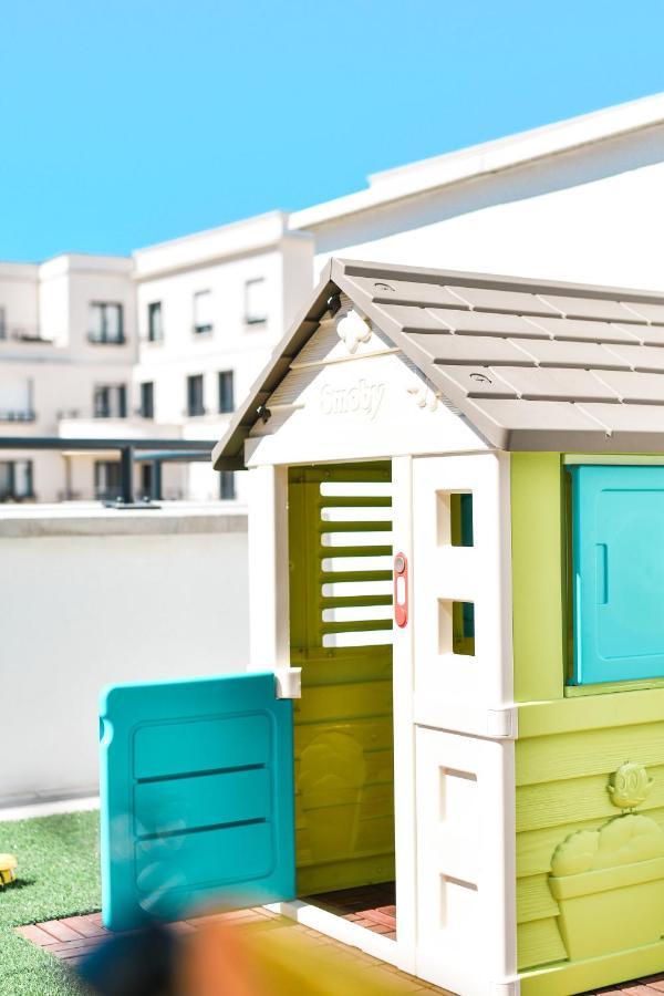 Perfect For Disney, Game Room, Rooftop, Parking Chessy  Bagian luar foto