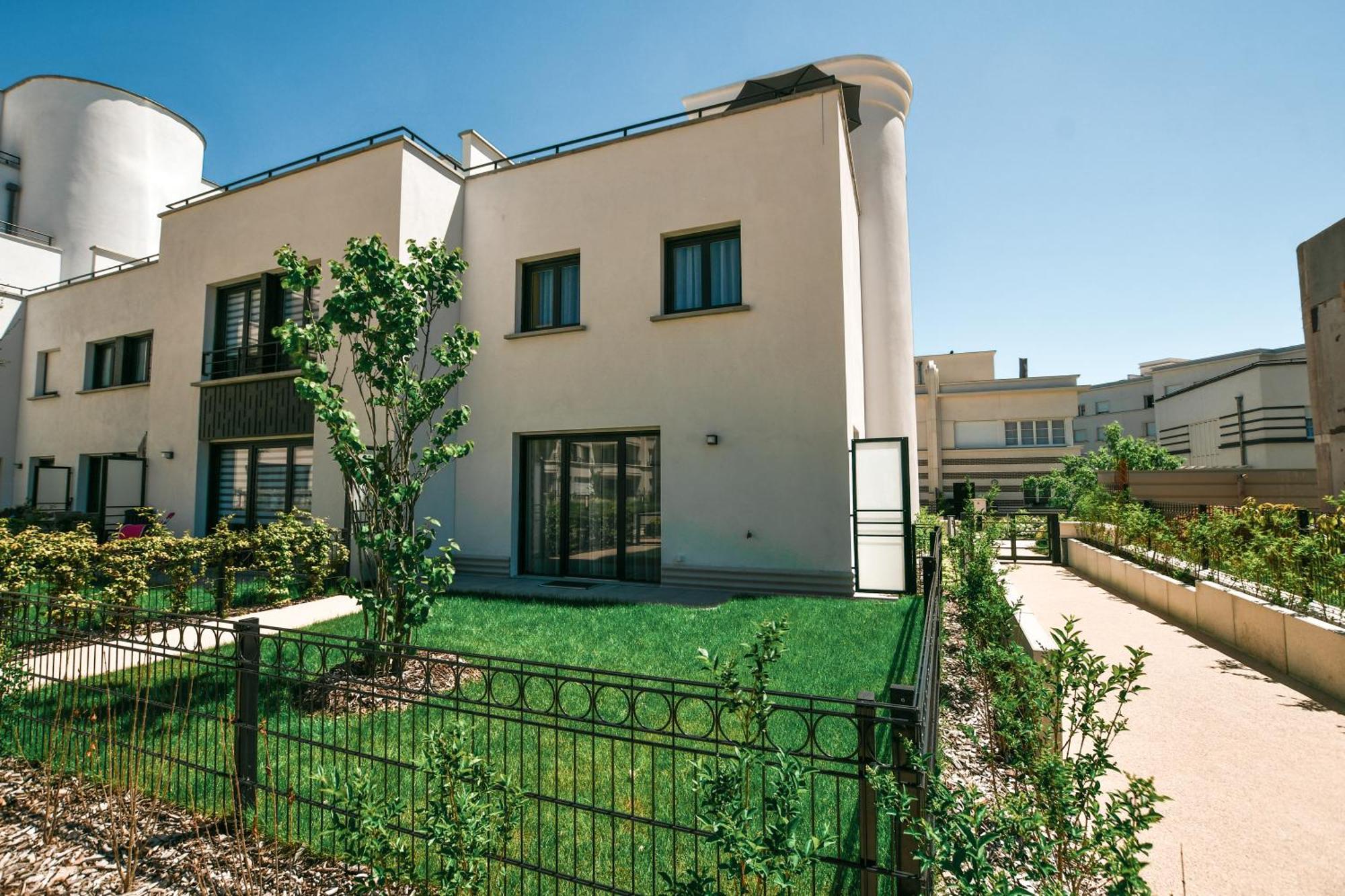 Perfect For Disney, Game Room, Rooftop, Parking Chessy  Bagian luar foto